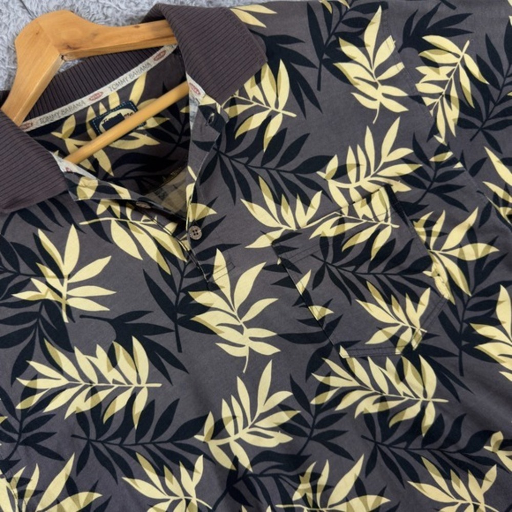 Tommy Bahama Polo‎ Shirt Men's Medium Floral Tropical Short Sleeve